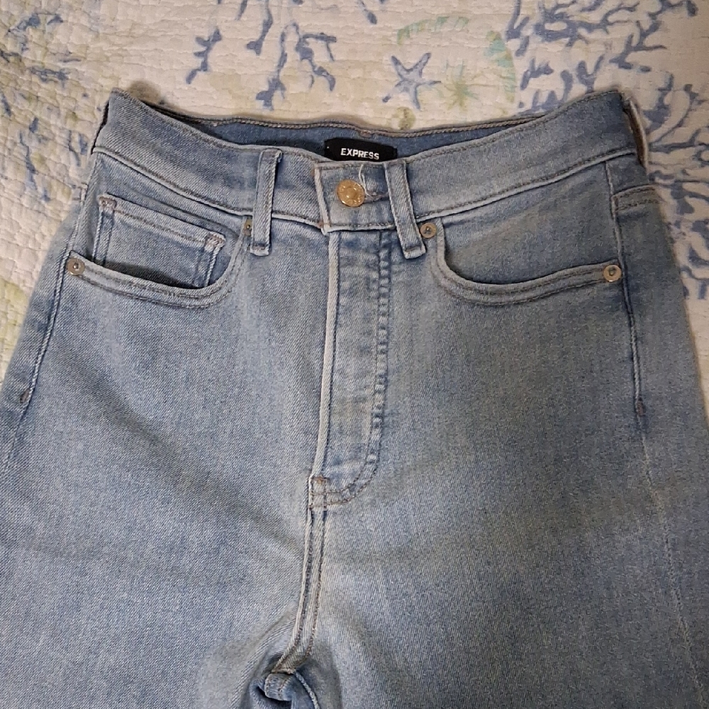 Express High Rise Blue Jeans Classic Style
